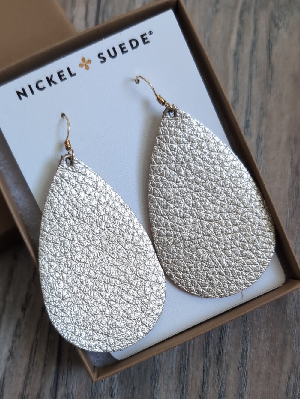 Nickel & Suede Champagne Shimmer Leather Teardrop Earrings size Medium
